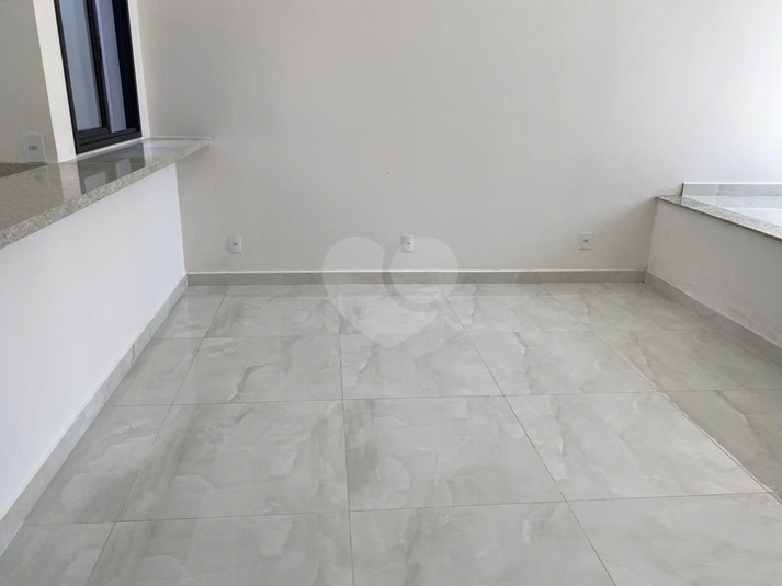 Foto REO1114469