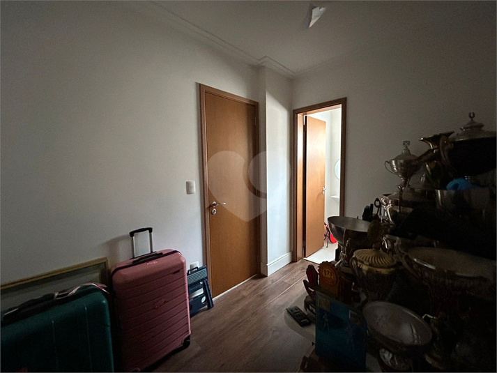 Foto REO1114477