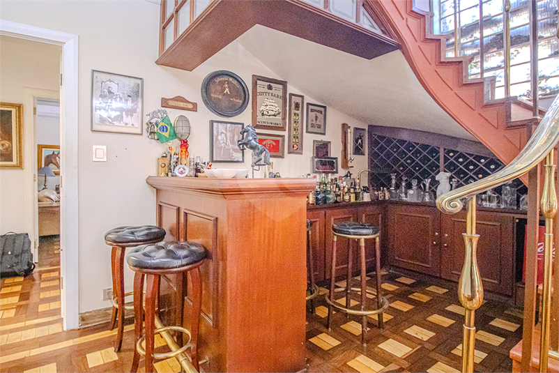 Foto REO1114480