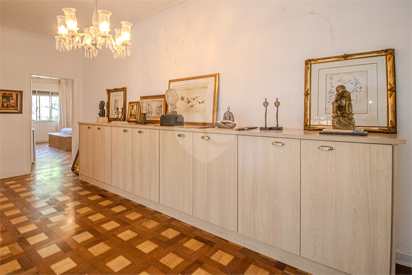 Foto REO1114480