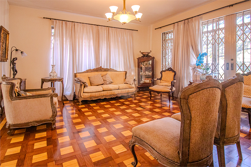 Foto REO1114480