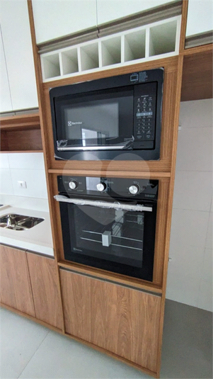 Foto REO1114481