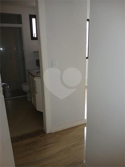 Foto REO1114487