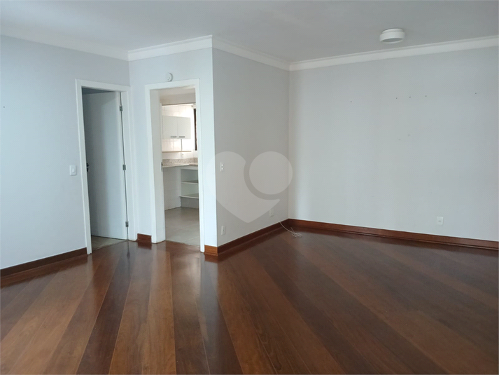 Foto REO1114487