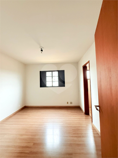 Foto REO1114490