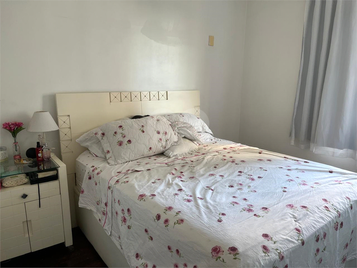 Foto REO1114493