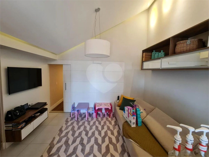 Foto REO1114504
