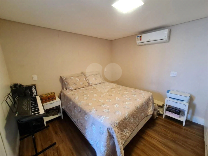 Foto REO1114504