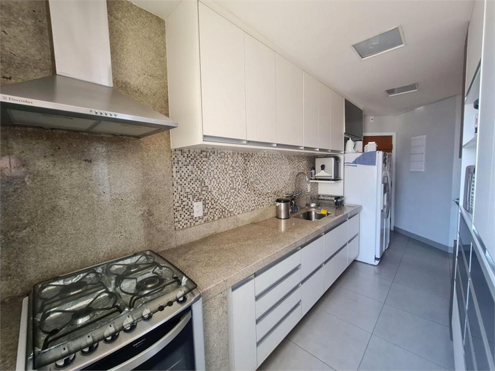 Foto REO1114504