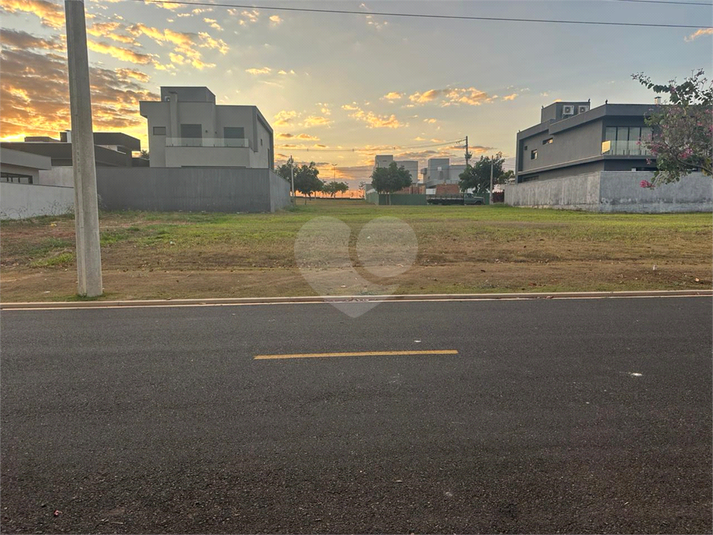 Foto REO1114508