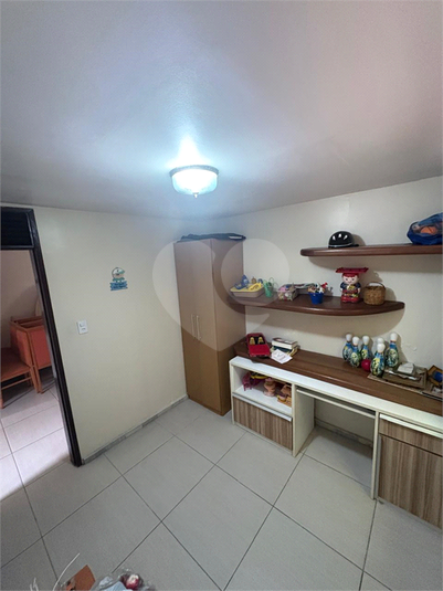 Foto REO1114509