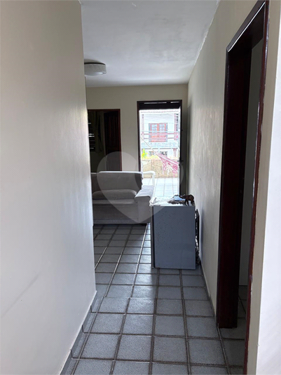Foto REO1114509