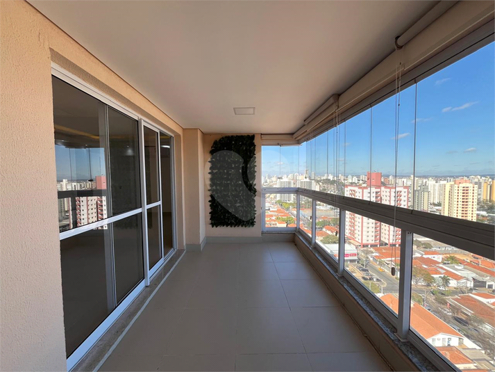 Foto REO1114510