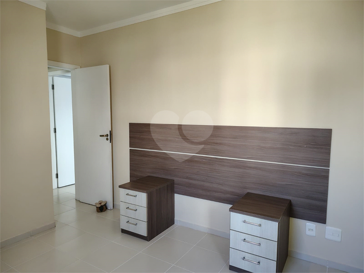Foto REO1114515