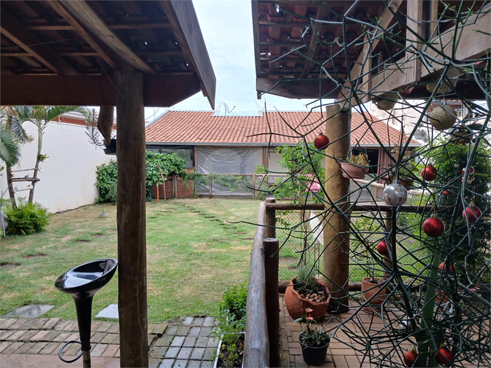 Foto REO1114521