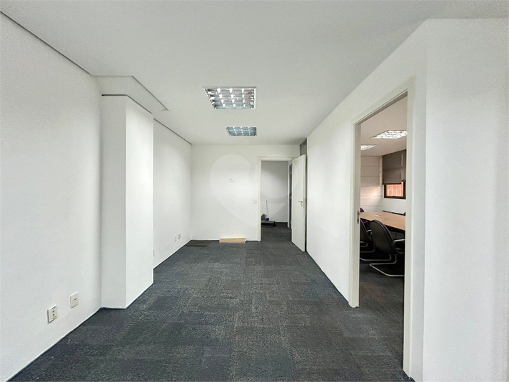 Foto REO1114522