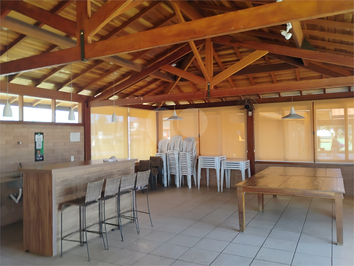 Foto REO1114523