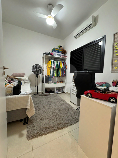 Foto REO1114528