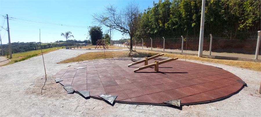 Foto REO1114533