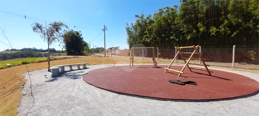 Foto REO1114533