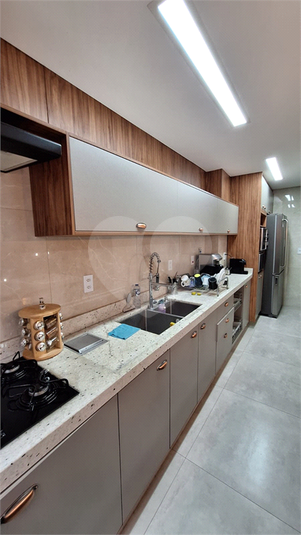 Foto REO1114534