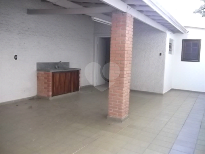 Foto REO1114539