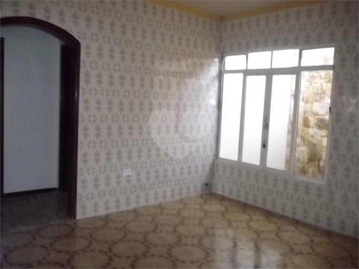 Foto REO1114539