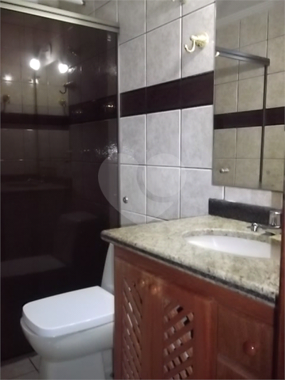 Foto REO1114539
