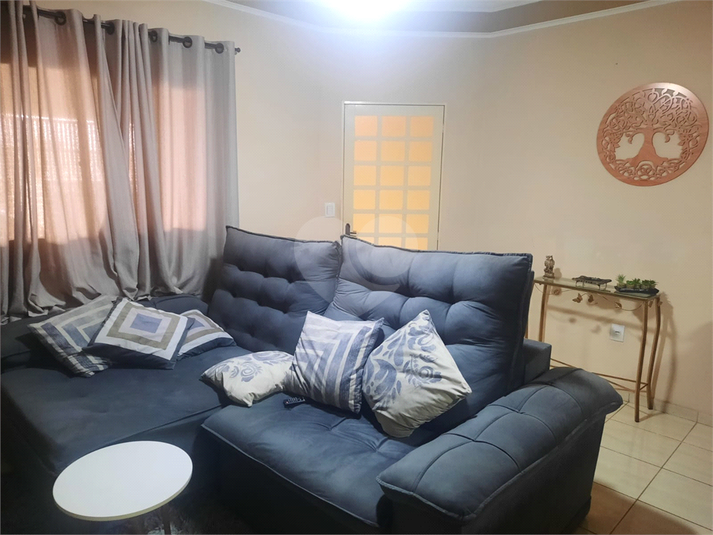 Foto REO1114540