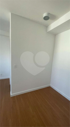 Foto REO1114543