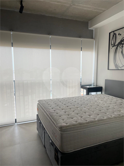 Foto REO1114545
