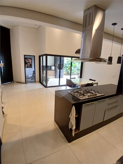 Foto REO1114551