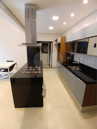 Foto REO1114551