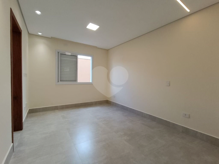 Foto REO1114563