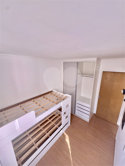 Foto REO1114572