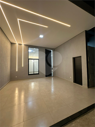 Foto REO1114574