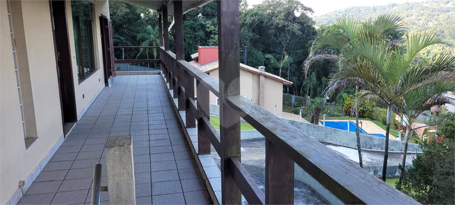 Foto REO1114576