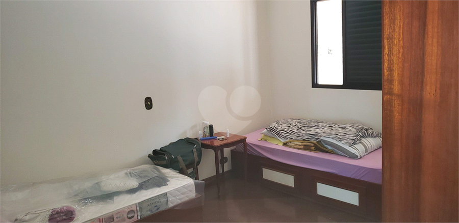 Foto REO1114576
