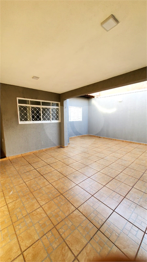 Foto REO1114577