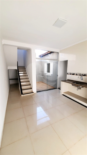 Foto REO1114577