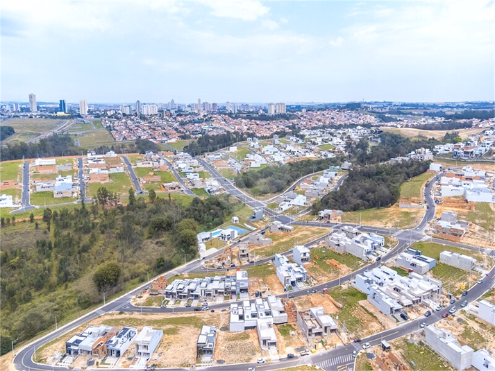 Foto REO1114578