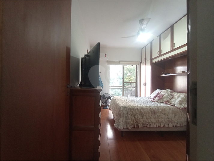 Foto REO1114579