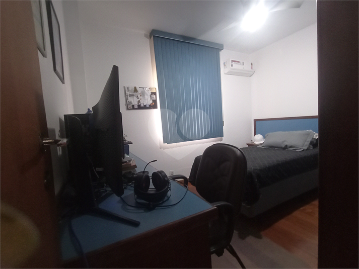Foto REO1114579