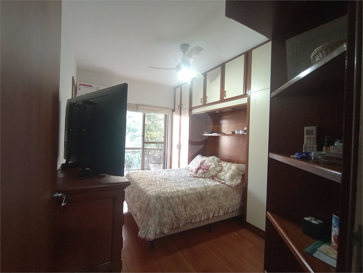 Foto REO1114579