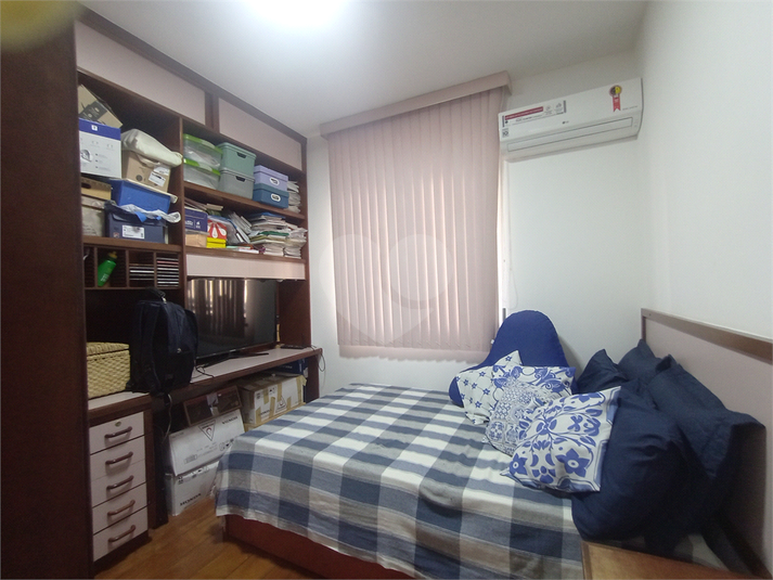 Foto REO1114579