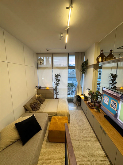 Foto REO1114580