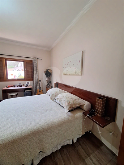 Foto REO1114588
