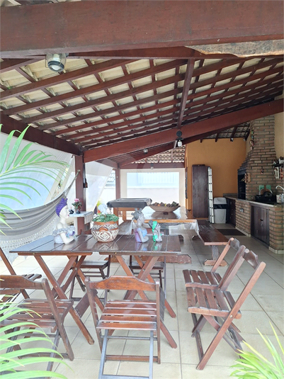 Foto REO1114588