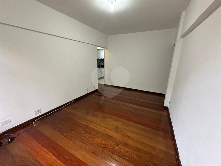 Foto REO1114589