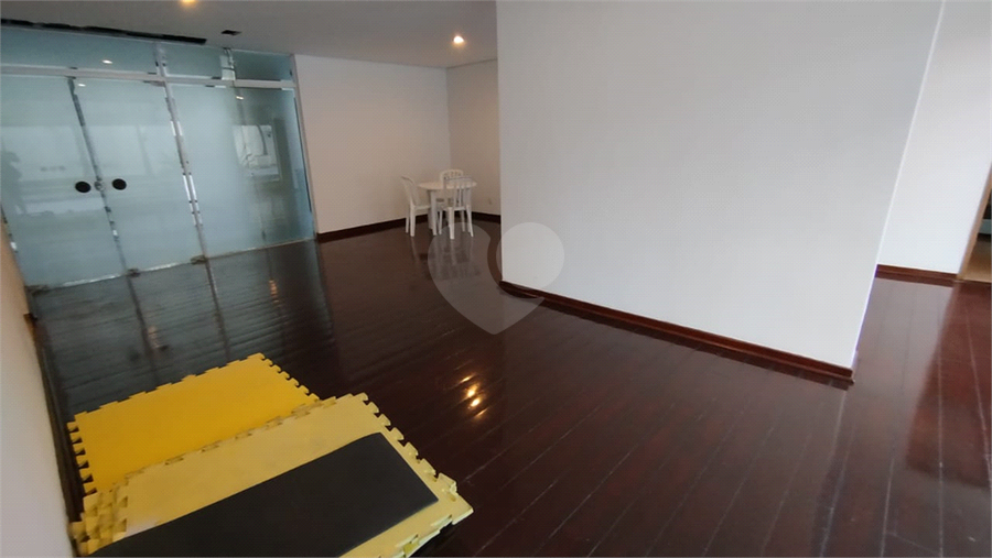 Foto REO1114610